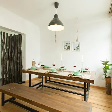 Great 5 Min Taksim Square Apartament