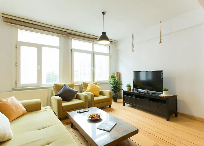 Great 5 Min Taksim Square *