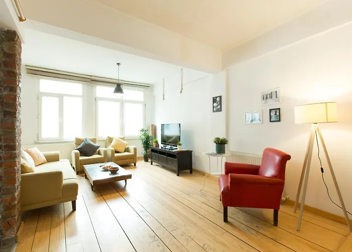 Great 5 Min Taksim Square Apartment *